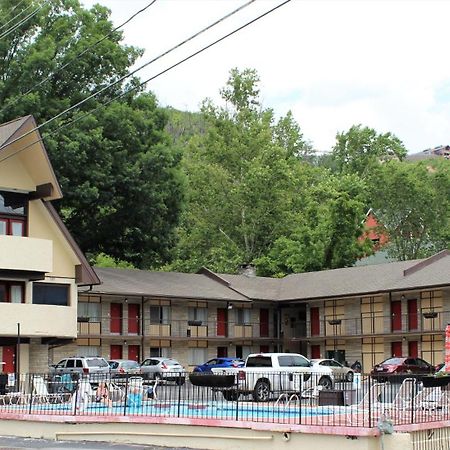 Chalet Inn Gatlinburg Esterno foto